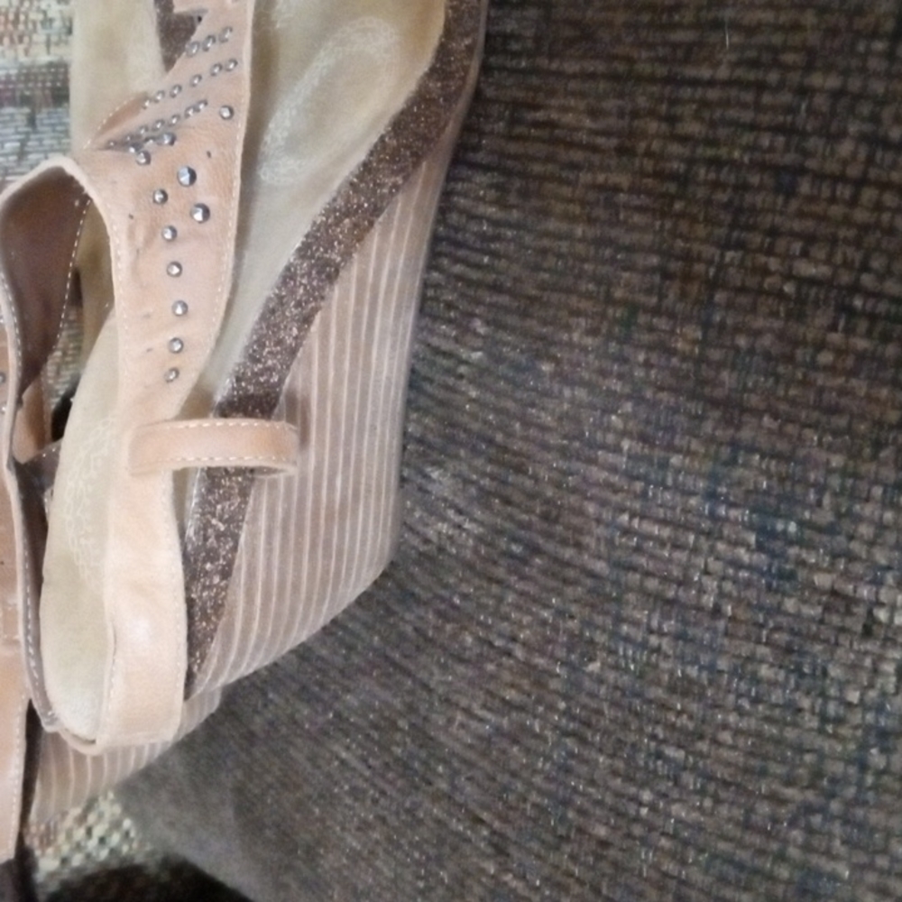 Madison Sandals - Picture 6 of 10